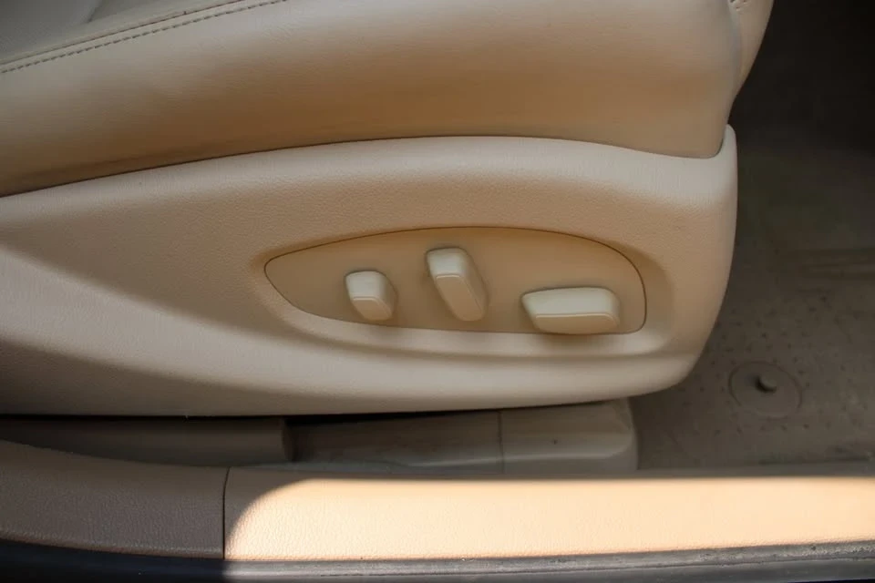 2014 Cadillac CTS 3rd Gen - Image 14 of 20