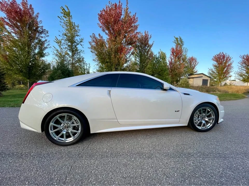 2014 Cadillac CTS-V 2nd Gen - Image 9 of 20