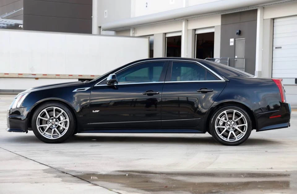 2014 Cadillac CTS-V 2nd Gen - Image 5 of 9