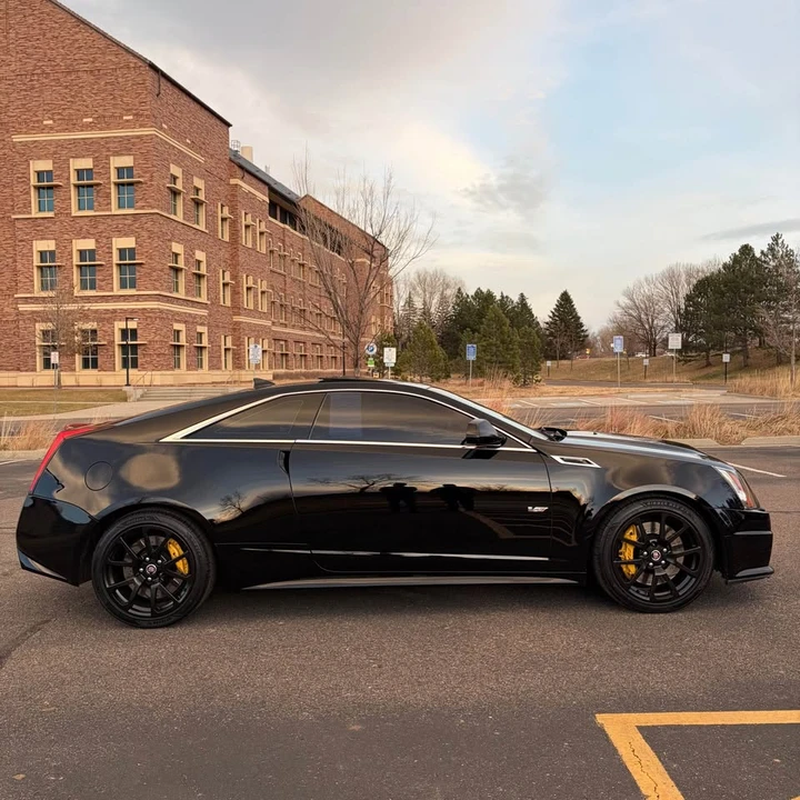 2014 Cadillac CTS-V 3rd Gen - Image 10 of 12