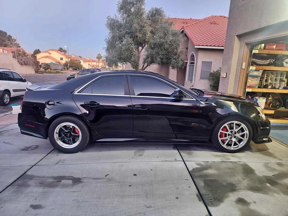 2014 Cadillac CTS-V 2nd Gen - Image 2 of 9