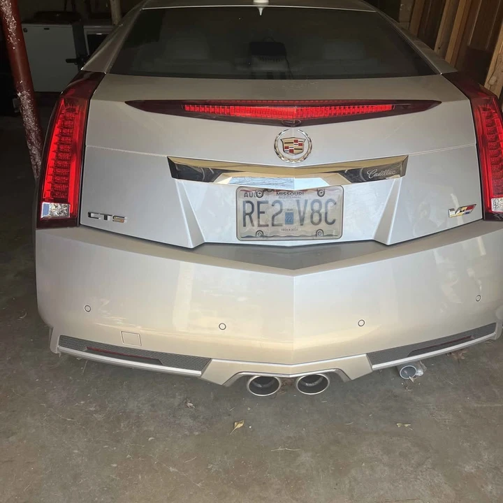 2014 Cadillac CTS-V 3rd Gen - Image 2 of 15