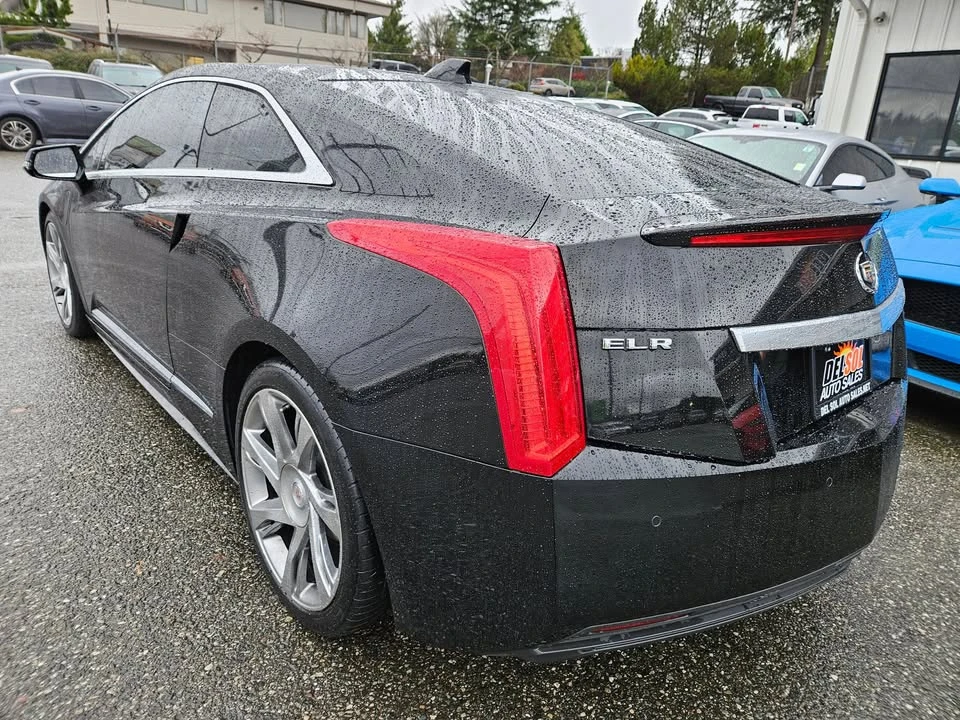 2014 Cadillac ELR - Image 10 of 20