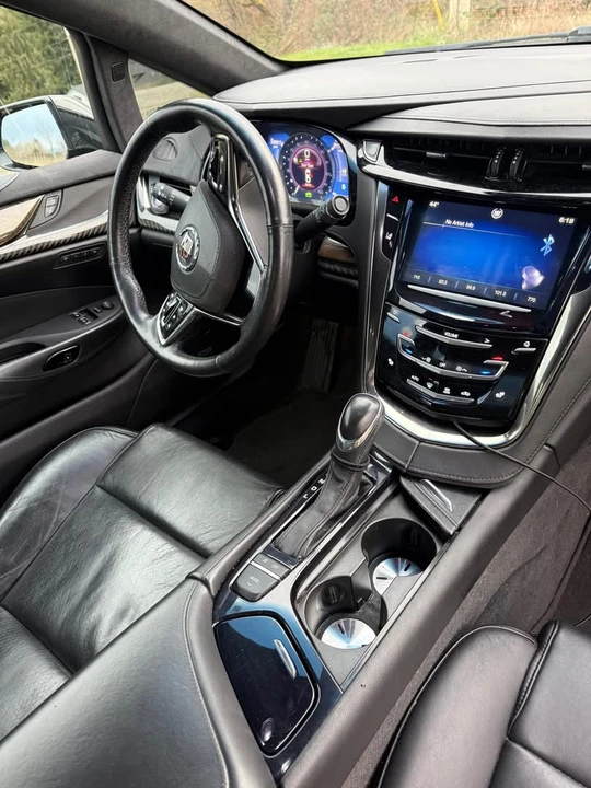 2014 Cadillac ELR - Image 8 of 10