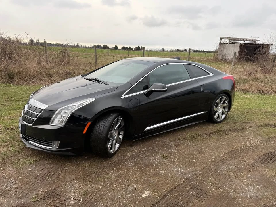 2014 Cadillac ELR - Image 9 of 10