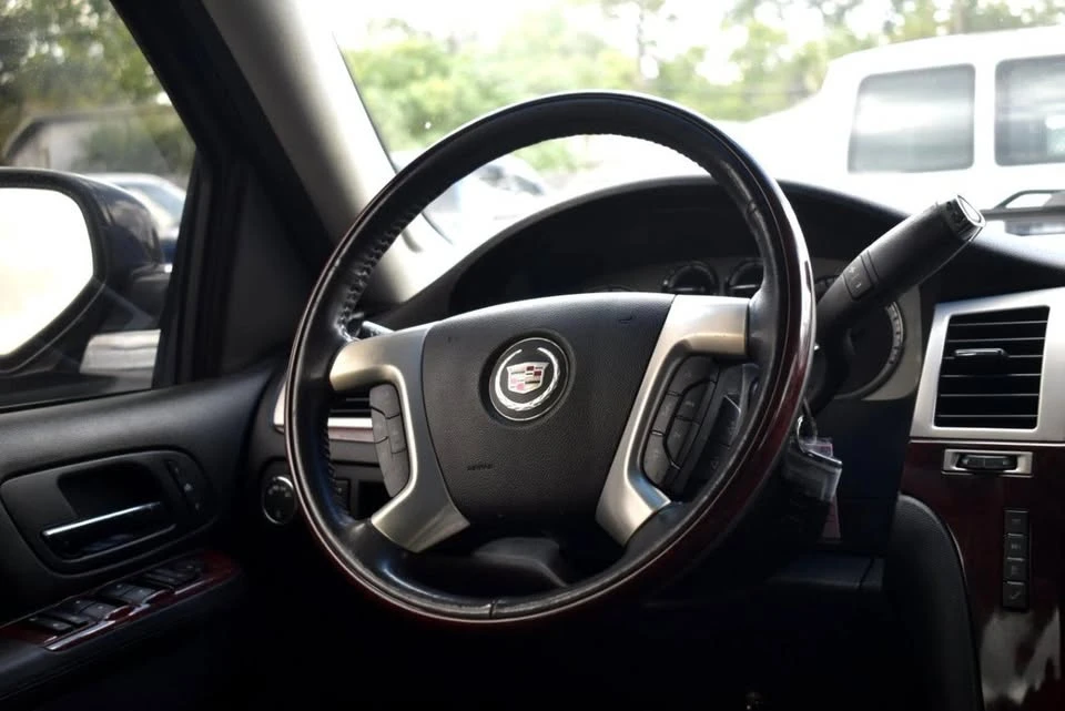 2014 Cadillac Escalade & EXT 3rd Gen - Image 11 of 18
