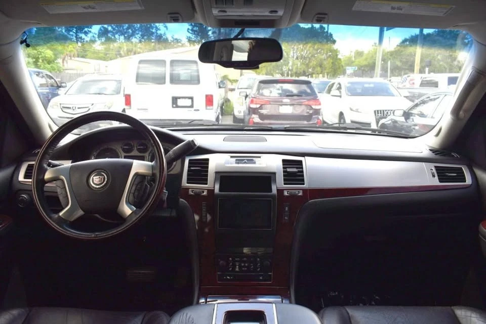 2014 Cadillac Escalade & EXT 3rd Gen - Image 10 of 18