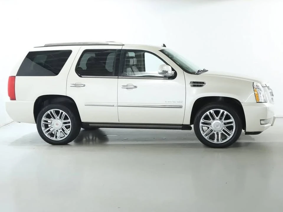2014 Cadillac Escalade & EXT 3rd Gen - Image 11 of 20