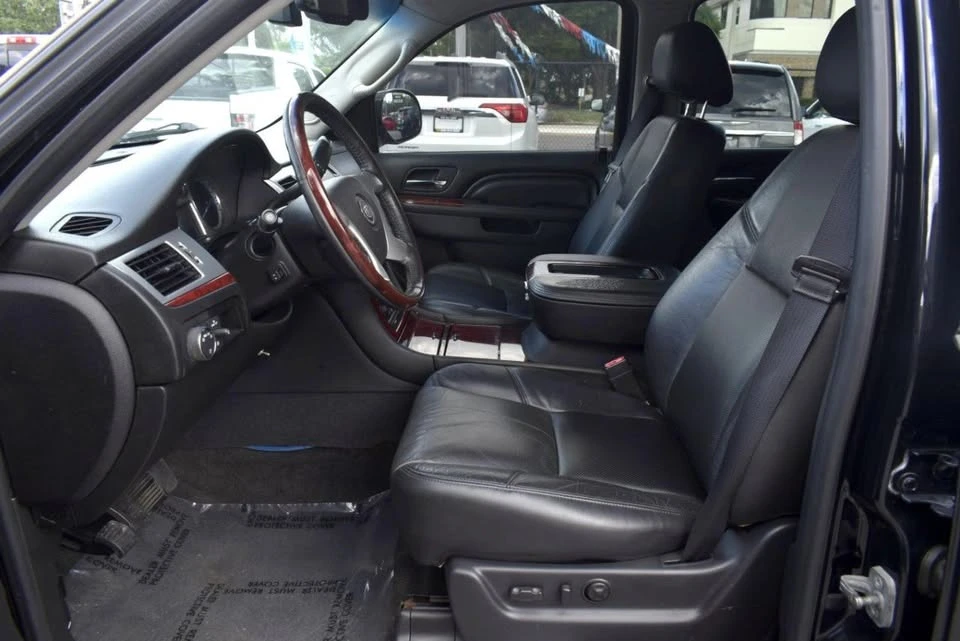 2014 Cadillac Escalade & EXT 3rd Gen - Image 9 of 18