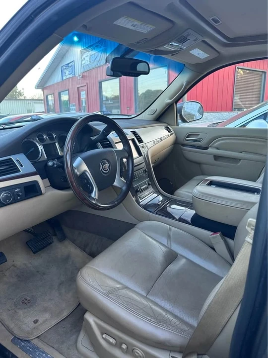 2014 Cadillac Escalade & EXT 3rd Gen - Image 4 of 6