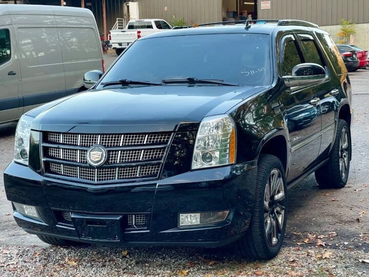 2014 Cadillac Escalade & EXT 3rd Gen - Image 5 of 13
