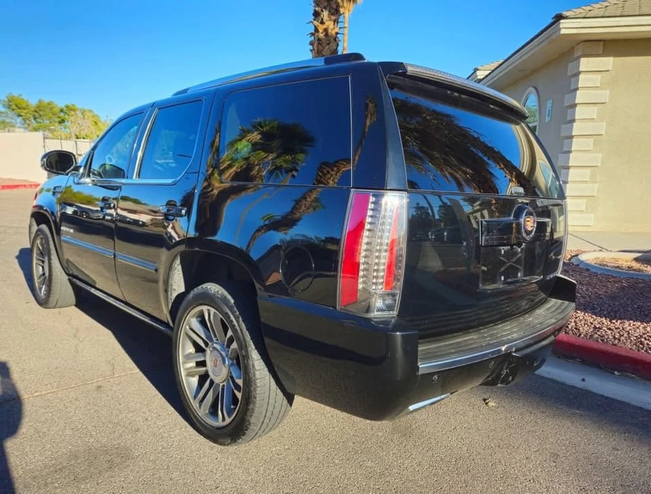 2014 Cadillac Escalade & EXT 3rd Gen - Image 3 of 15