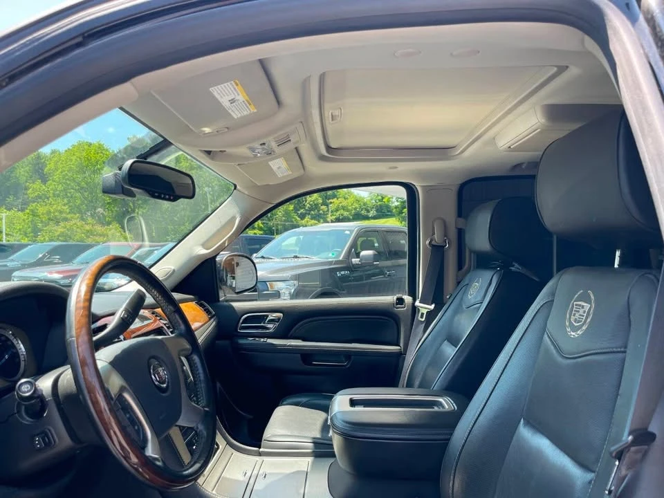 2014 Cadillac Escalade & EXT 3rd Gen - Image 17 of 20