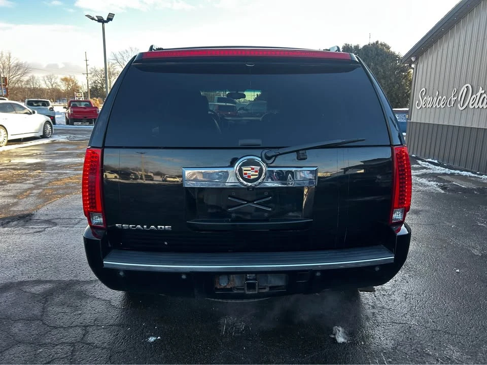 2014 Cadillac Escalade & EXT 3rd Gen - Image 3 of 14
