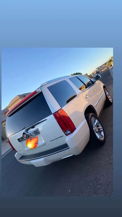 2014 Cadillac Escalade & EXT 3rd Gen - Image 15 of 16