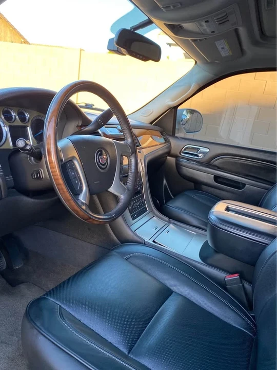2014 Cadillac Escalade & EXT 3rd Gen - Image 4 of 16