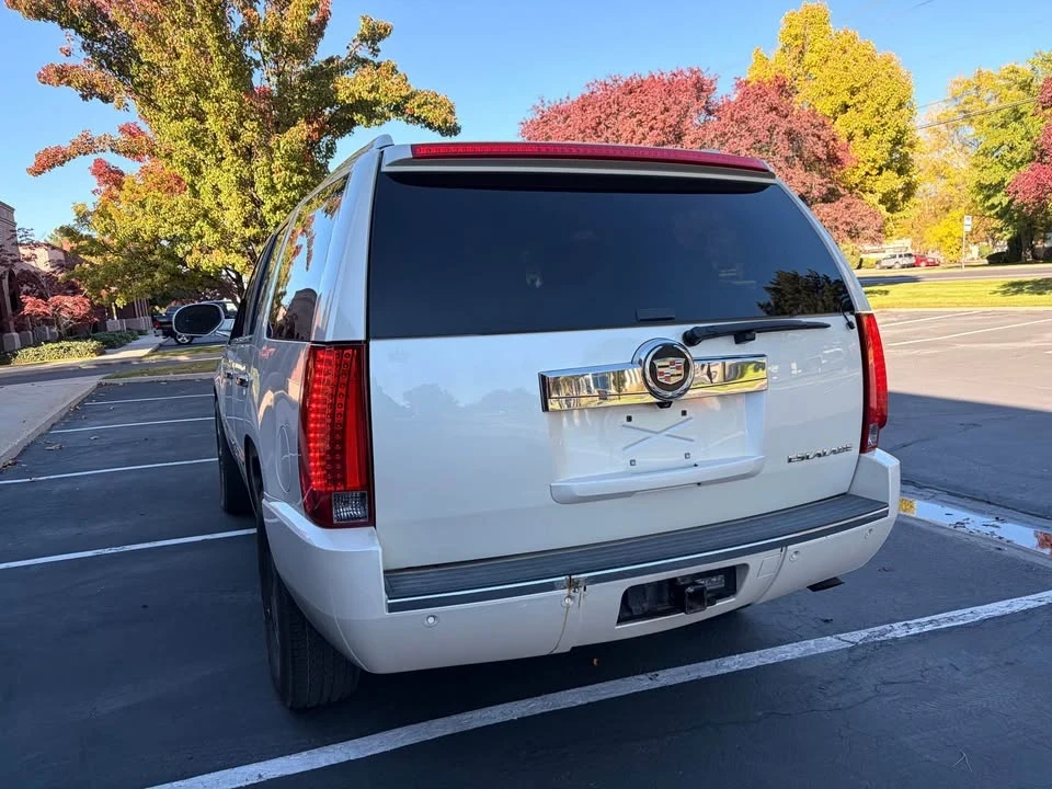 2014 Cadillac Escalade & EXT 3rd Gen - Image 7 of 20