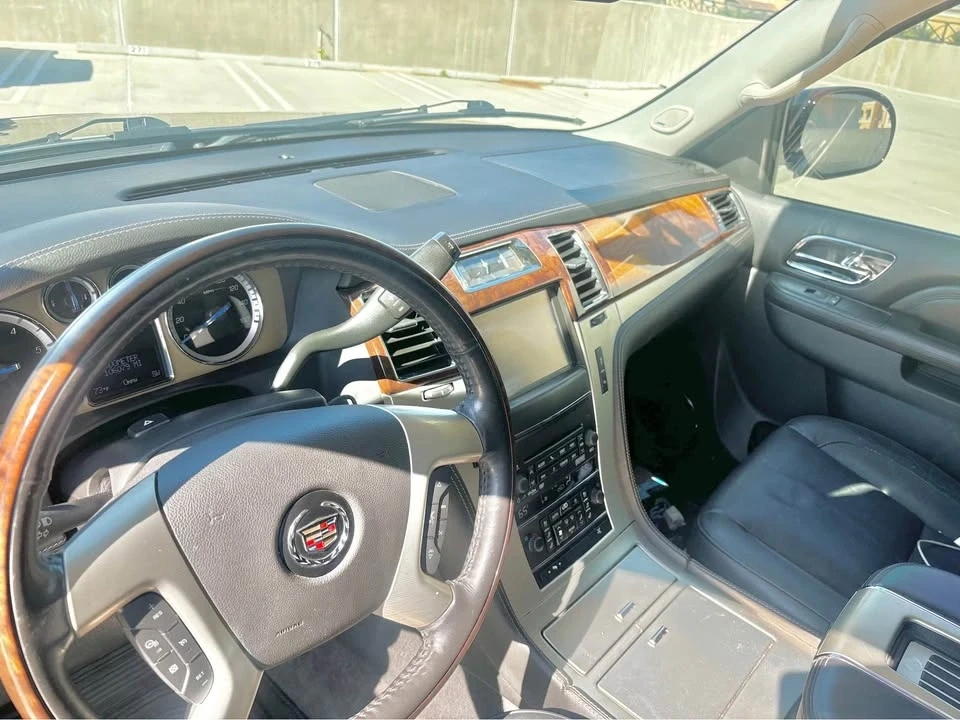 2014 Cadillac Escalade & EXT 3rd Gen - Image 10 of 14