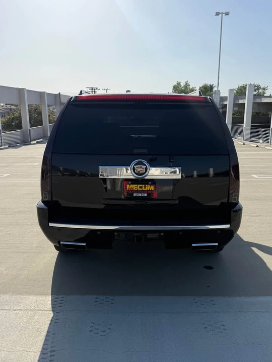 2014 Cadillac Escalade & EXT 3rd Gen - Image 5 of 13