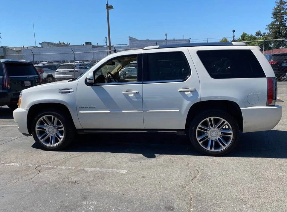 2014 Cadillac Escalade & EXT 3rd Gen - Image 7 of 8