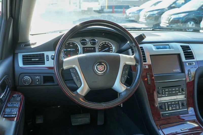 2014 Cadillac Escalade & EXT 3rd Gen - Image 17 of 19