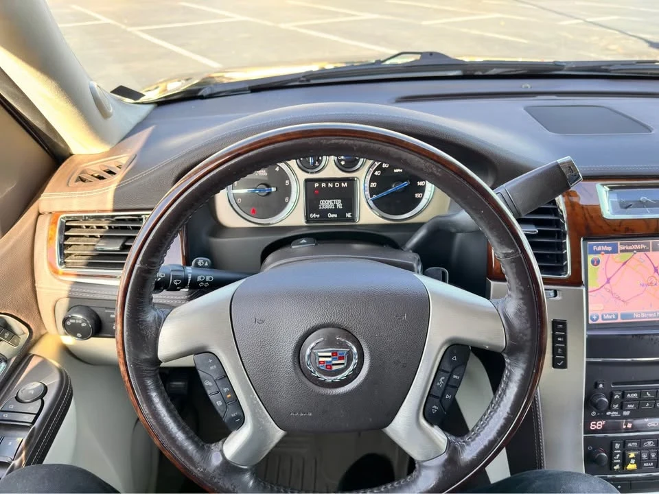 2014 Cadillac Escalade & EXT 3rd Gen - Image 6 of 13