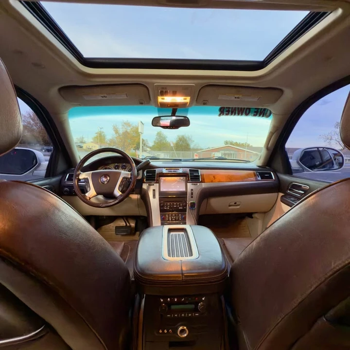 2014 Cadillac Escalade & EXT 3rd Gen - Image 18 of 20