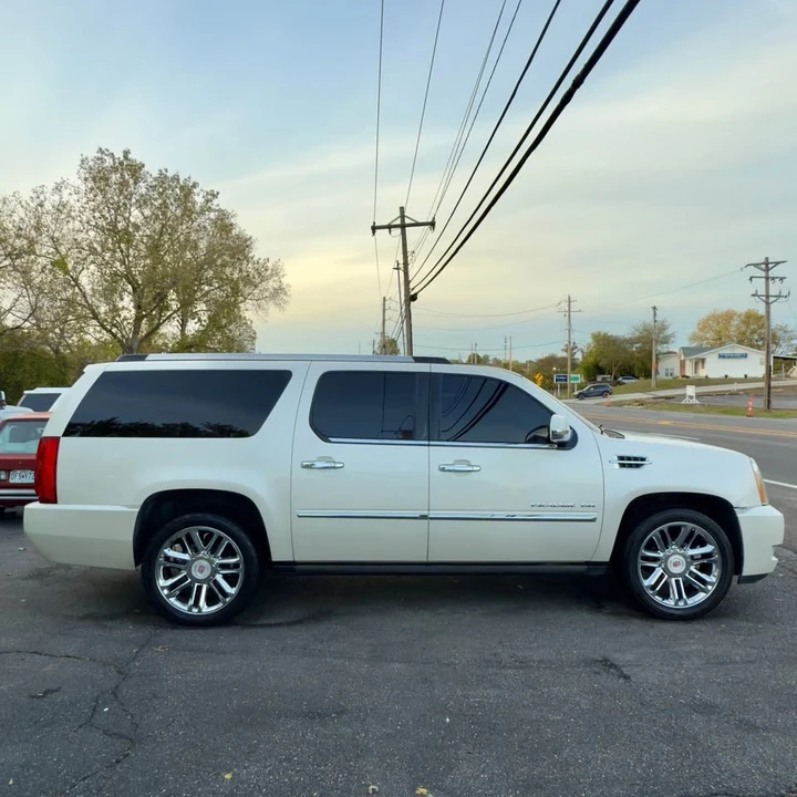 2014 Cadillac Escalade & EXT 3rd Gen - Image 6 of 20