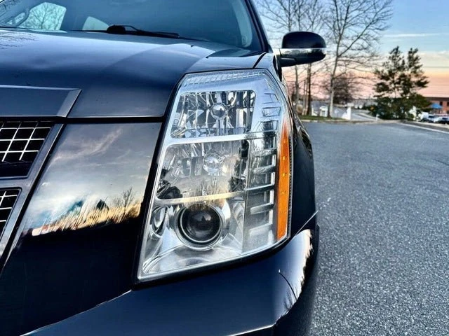 2014 Cadillac Escalade & EXT 3rd Gen - Image 11 of 20