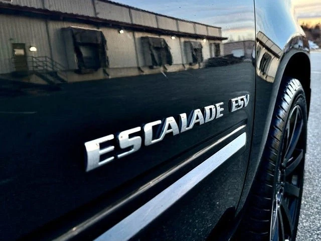 2014 Cadillac Escalade & EXT 3rd Gen - Image 17 of 19