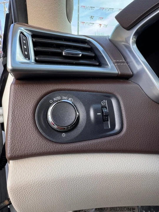 2014 Cadillac SRX - Image 12 of 18
