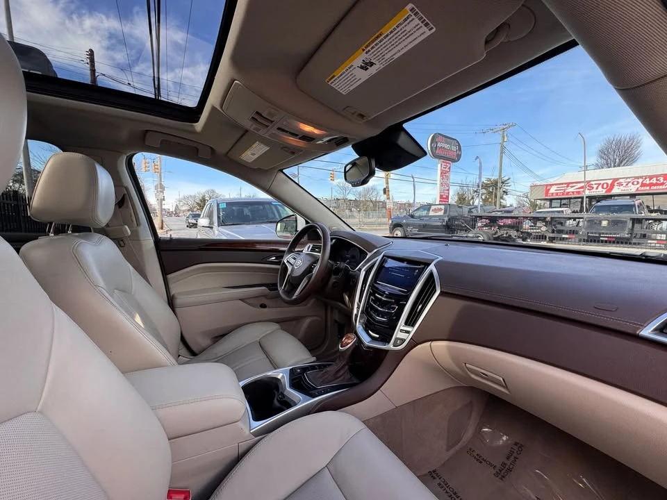 2014 Cadillac SRX - Image 11 of 18