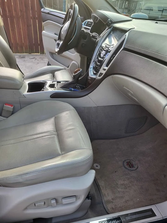 2014 Cadillac SRX - Image 2 of 12