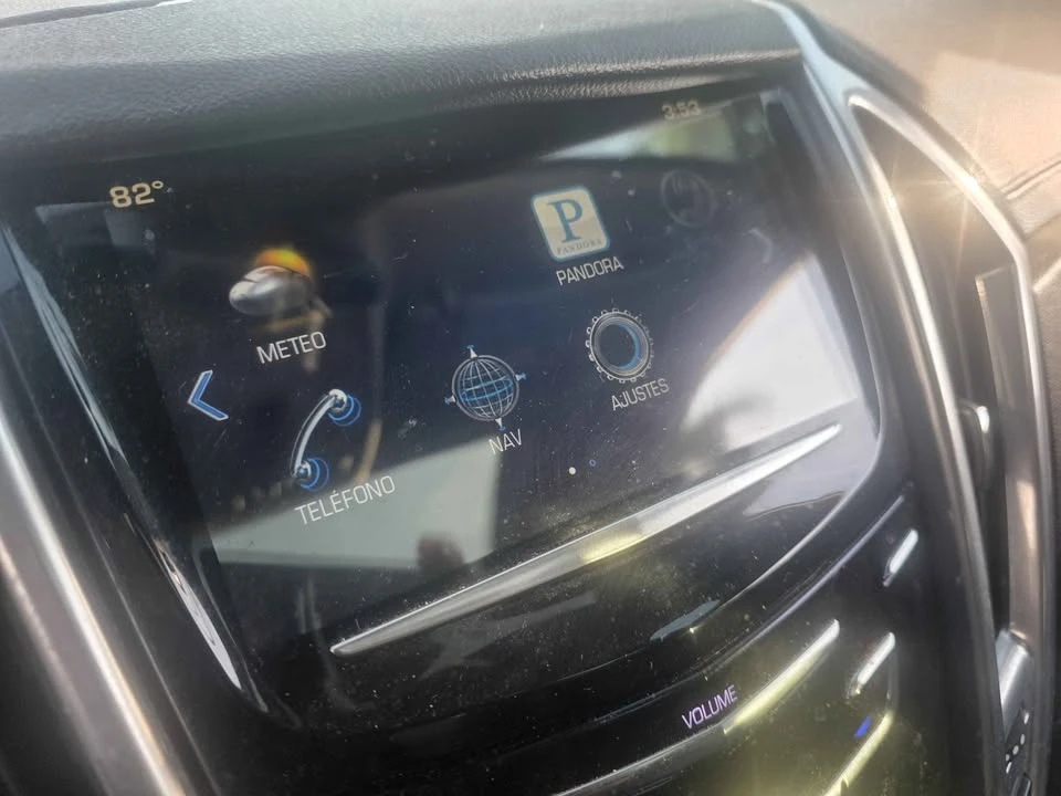 2014 Cadillac SRX - Image 19 of 20