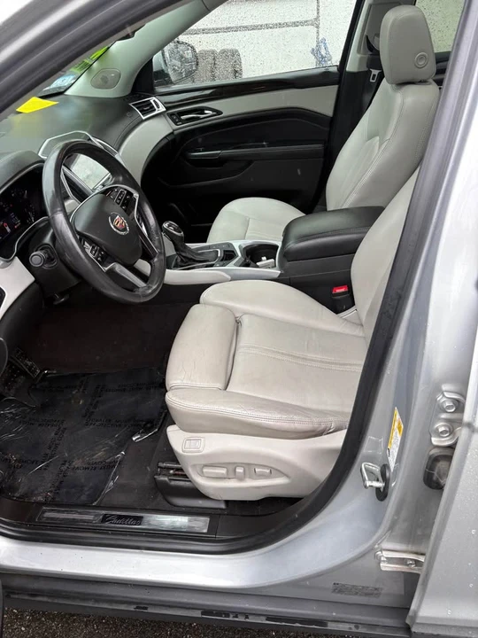 2014 Cadillac SRX - Image 12 of 15