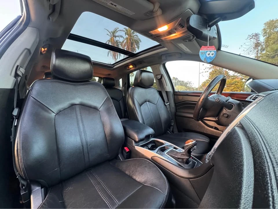 2014 Cadillac SRX - Image 9 of 15
