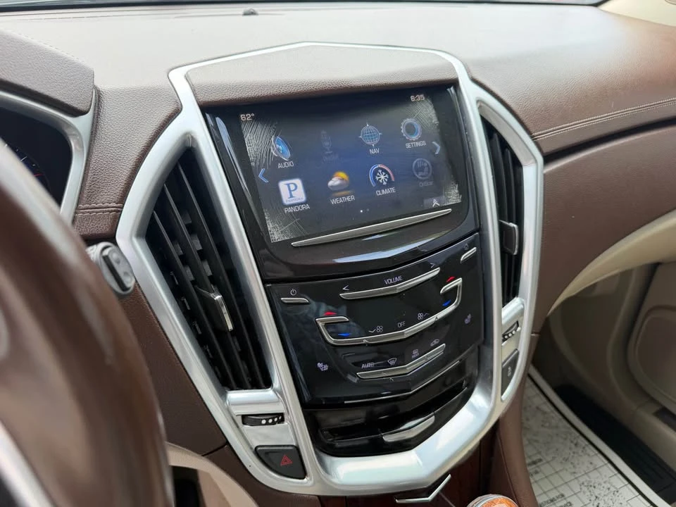 2014 Cadillac SRX - Image 13 of 20