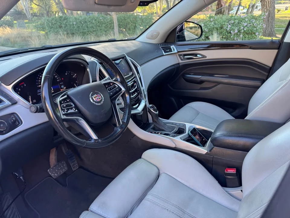 2014 Cadillac SRX - Image 10 of 14