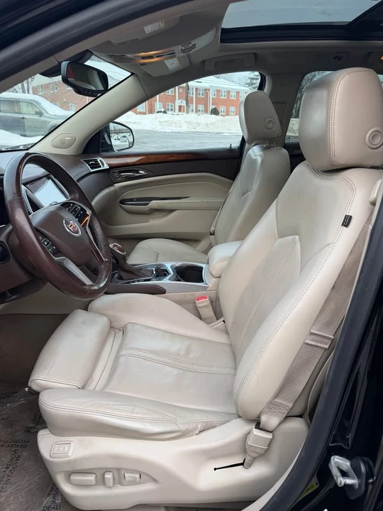2014 Cadillac SRX - Image 16 of 20