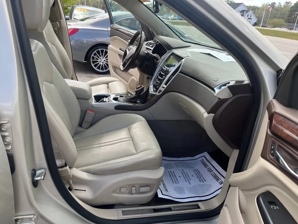 2014 Cadillac SRX - Image 11 of 14