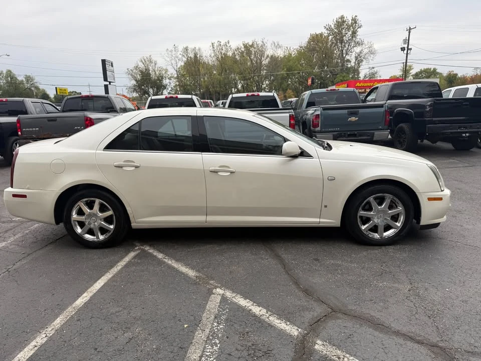 2014 Cadillac STS - Image 2 of 14