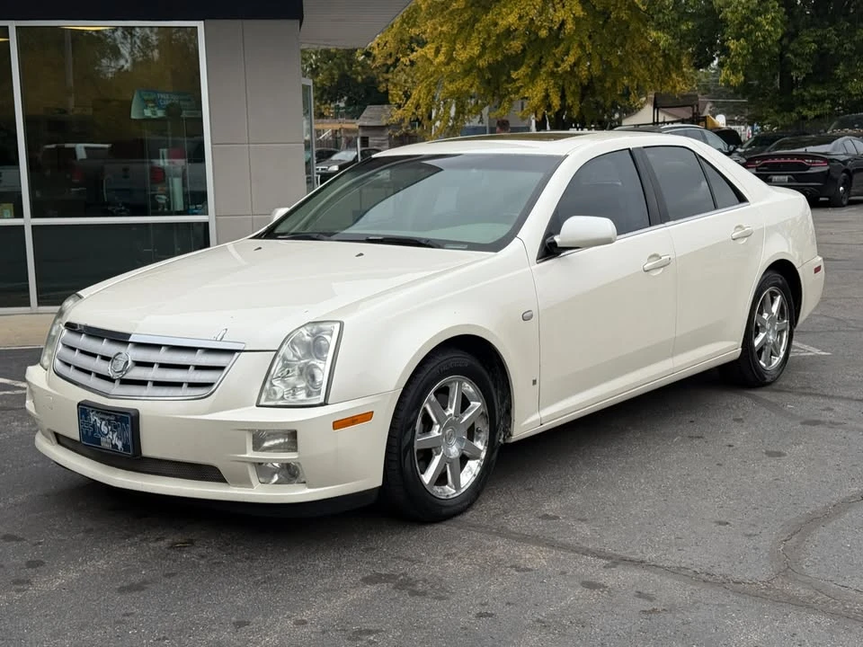 2014 Cadillac STS - Image 7 of 14