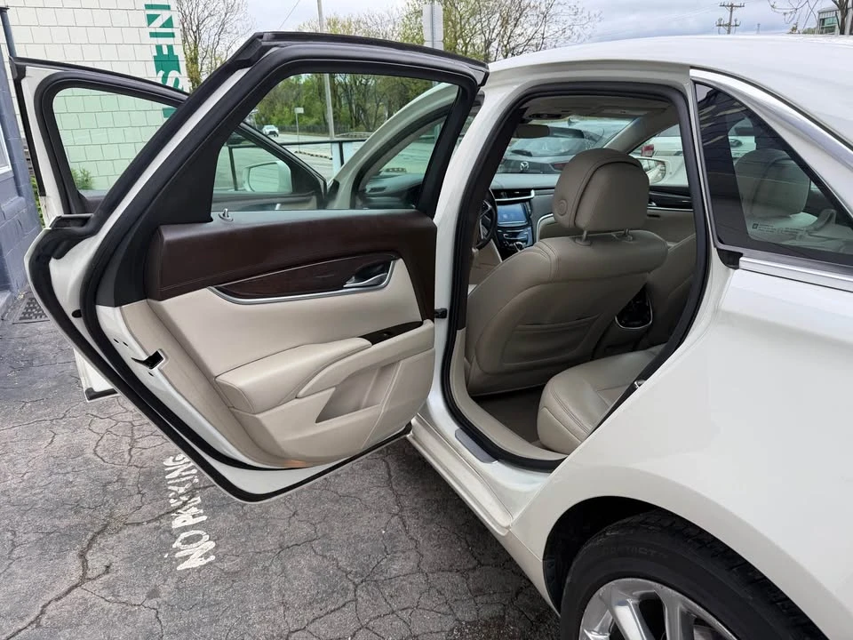 2014 Cadillac XTS - Image 10 of 19