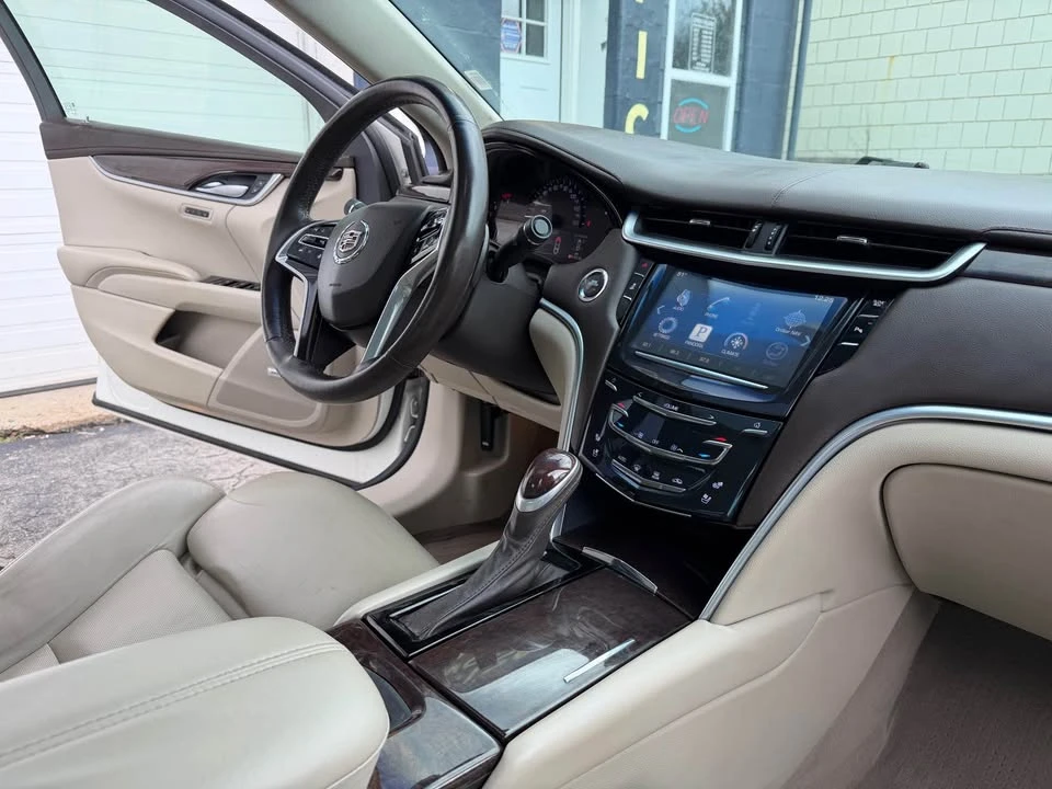 2014 Cadillac XTS - Image 15 of 19