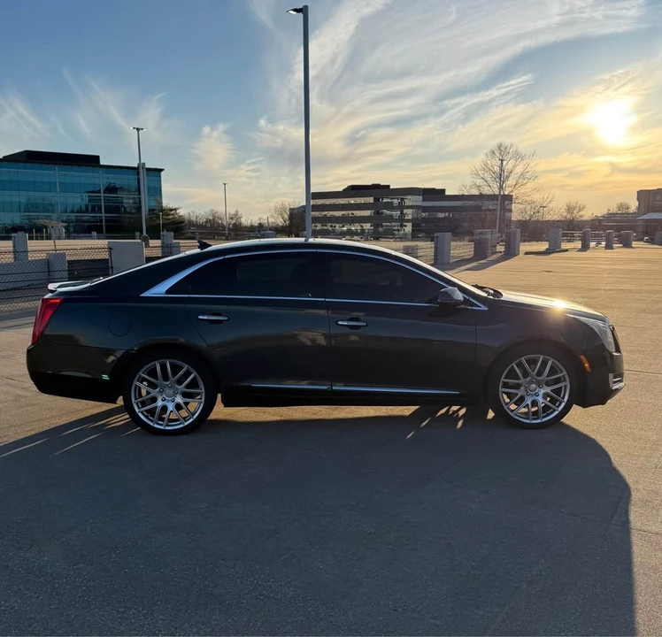 2014 Cadillac XTS - Image 2 of 10