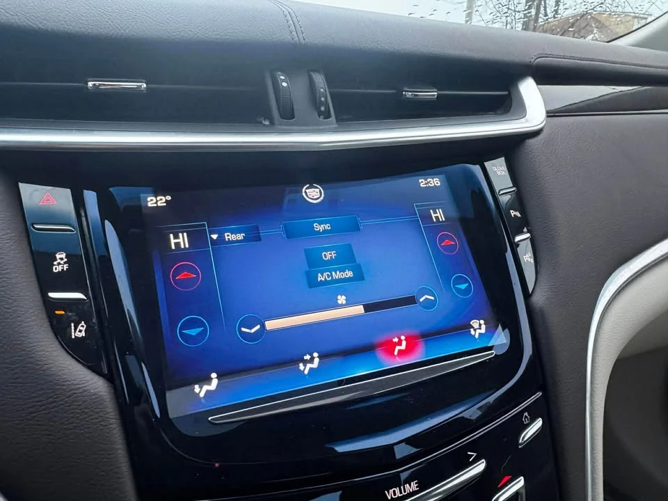 2014 Cadillac XTS - Image 10 of 15