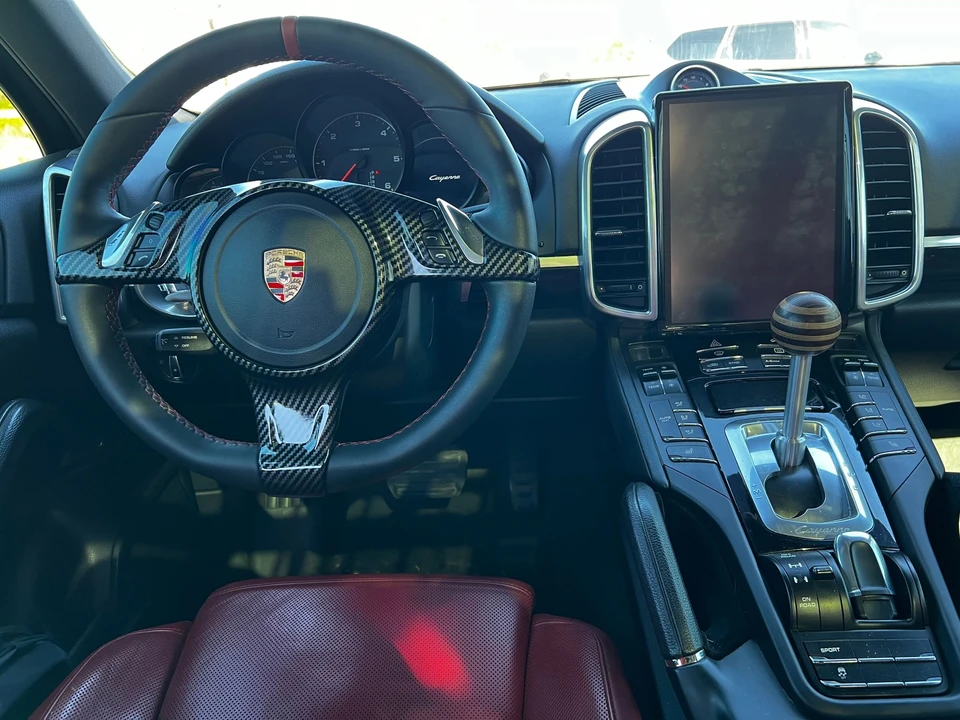 2014 Porsche 958 Cayenne Diesel - Image 25 of 31