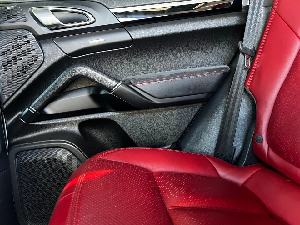 2014 Porsche 958 Cayenne Diesel - Image 27 of 31