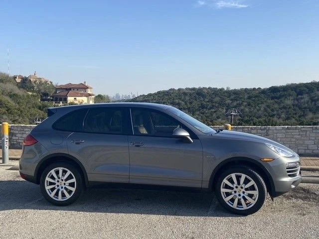 2014 Porsche 958 Cayenne Diesel - Image 3 of 10