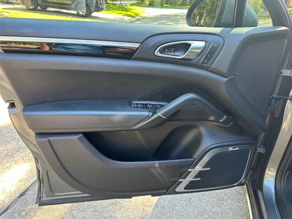 2014 Porsche 958 Cayenne Diesel - Image 6 of 13